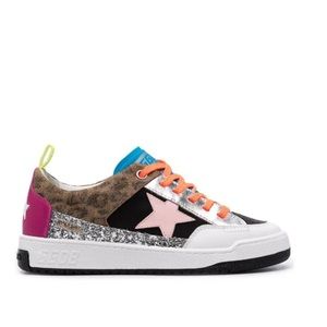 Golden Goose Yeah Sneakers
